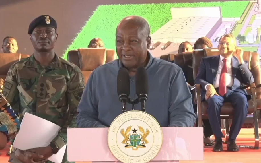 The Republic at 69: A Birthday Party with Too Many Speeches and Too Few Solutions